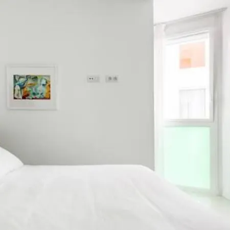 Apartament Avenida Puerta Del Mar *