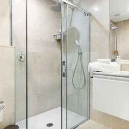 Avenida Puerta Del Mar Apartment